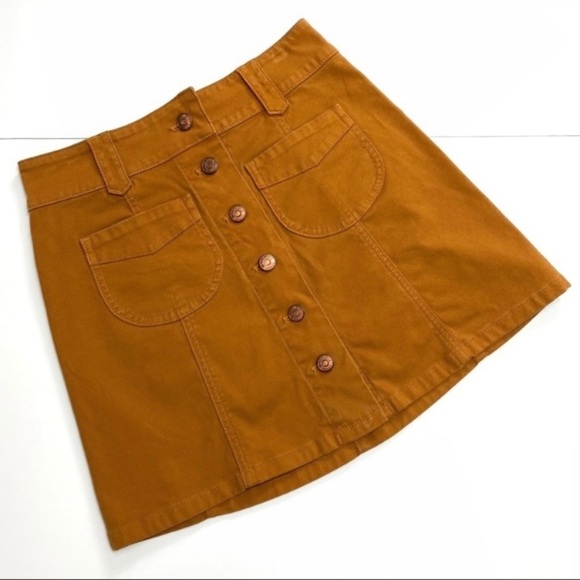 MADEWELL Garment-Dyed Patch-Pocket Skirt in Camel Tan Style H0784 - Picture 7 of 8